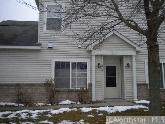 7474 Derby Ln, Shakopee, MN 55379