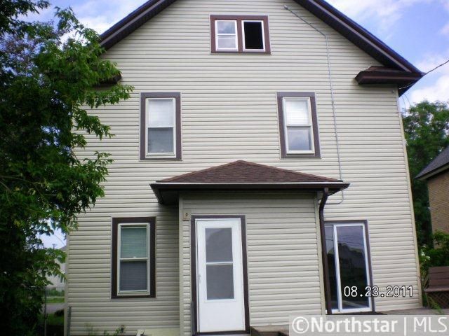 2017 Hillside Ave N, Minneapolis, MN 55411