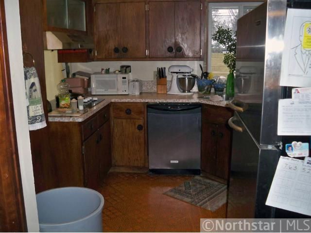 4039 Louisiana Ave N, New Hope, MN 55427