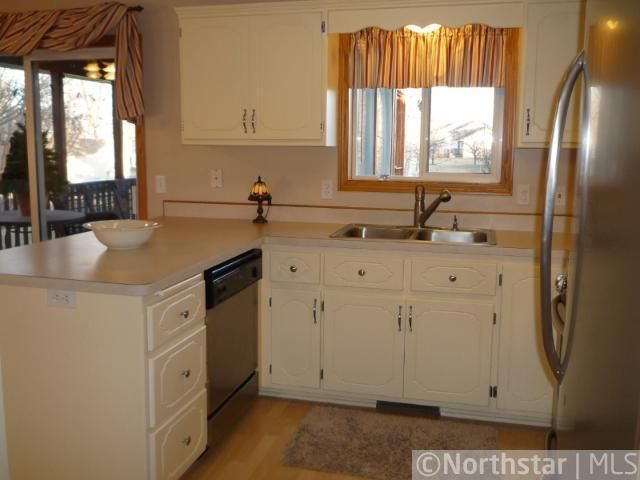 509 Sumerlin Rd NW, Saint Michael, MN 55376