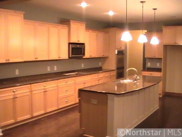 4745 159th St W, Apple Valley, MN 55124
