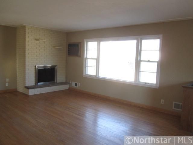 13309 Windyhill Rd, Minnetonka, MN 55305