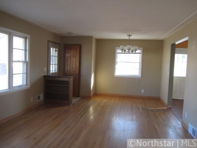 13309 Windyhill Rd, Minnetonka, MN 55305