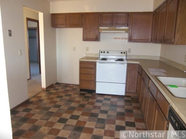13852 Rose St NW, Andover, MN 55304
