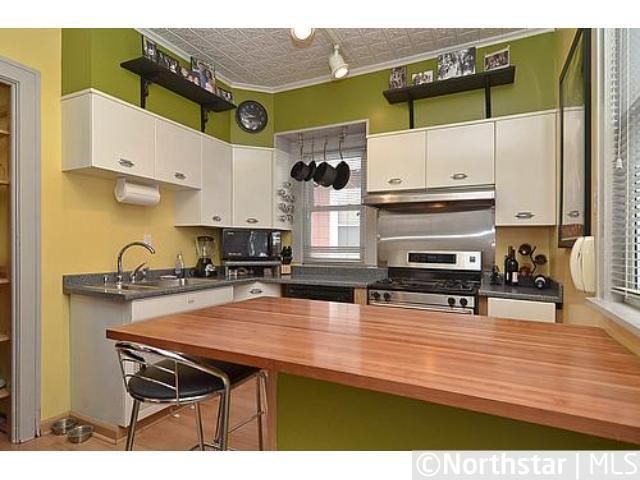 3221 20th Ave S, Minneapolis, MN 55407