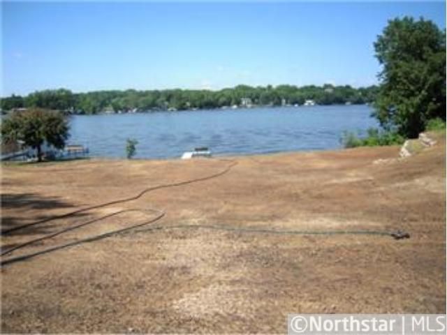 3406 Kings Point Rd, Excelsior, MN 55331