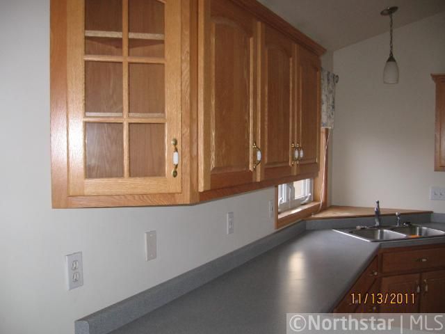 655 Sequoia Ln, Zumbrota, MN 55992