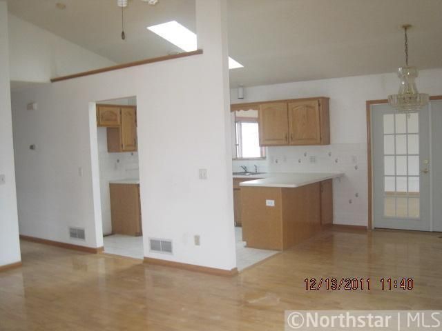 11590 Alder St NW, Coon Rapids, MN 55448