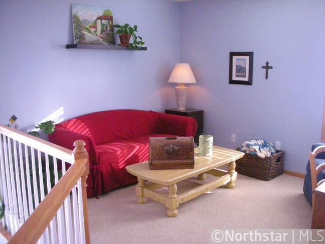 2781 Spy Glass Dr, Chaska, MN 55318