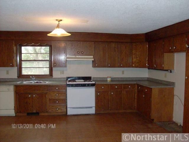 30688 98th St NW, Princeton, MN 55371