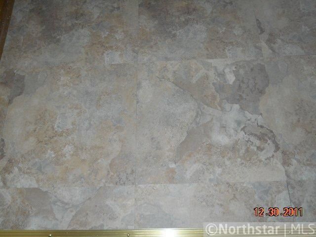 8722 Glasgow Ln, Saint Bonifacius, MN 55375