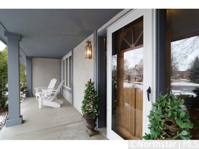 646 Pond View Ter, Mendota Heights, MN 55120