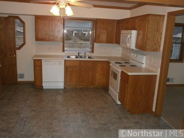 3670 Cranbrook Dr, White Bear Lake, MN 55110