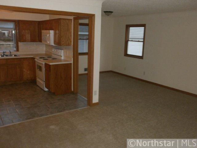 3670 Cranbrook Dr, White Bear Lake, MN 55110