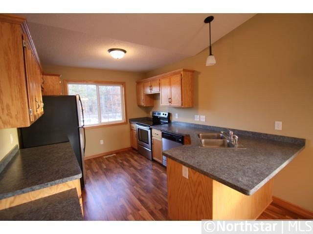 1232 Deer Haven Dr, Isanti, MN 55040
