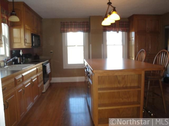 29660 141st Ave, New Prague, MN 56071
