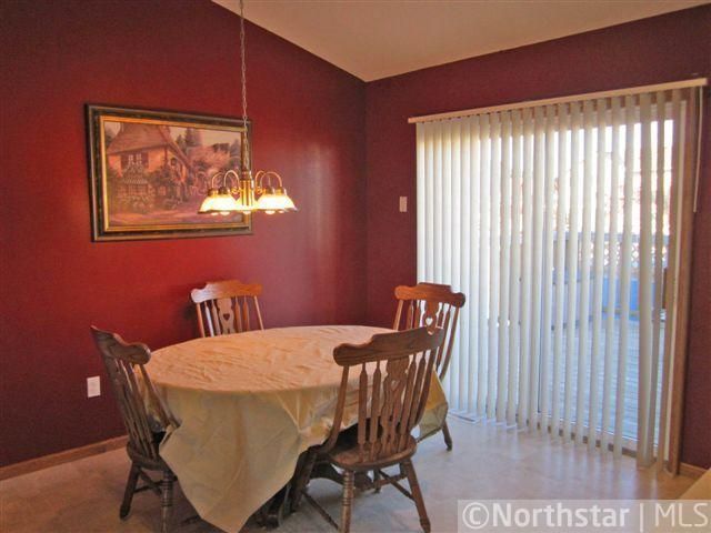 1101 Strawberry Ct, Sauk Rapids, MN 56379