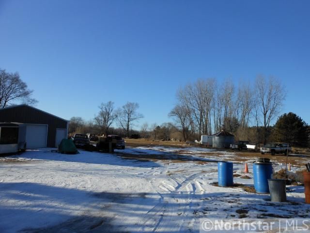 18460 Cedar Dr NW, Oak Grove, MN 55011