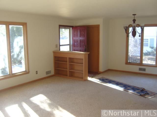 21 Allendale Dr, Saint Cloud, MN 56301