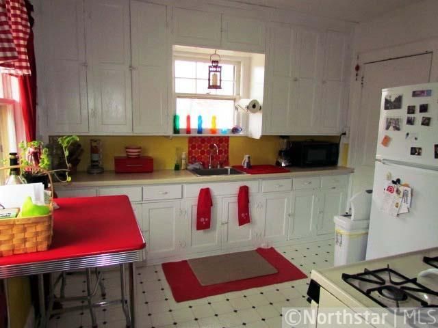 4842 S 32nd Ave S, Minneapolis, MN 55417