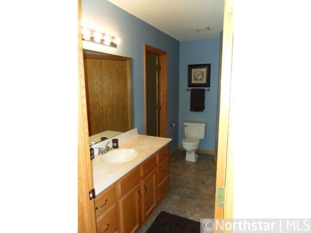 2016 Spruce Ct, Rockford, MN 55373