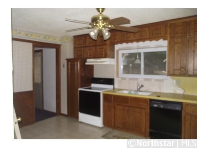 3613 181st Ave Nw, Cedar, MN 55011