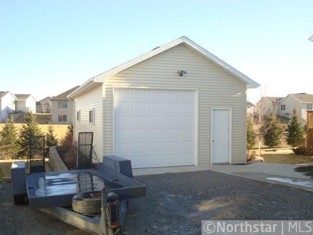 940 Isabella Ave, Clearwater, MN 55320