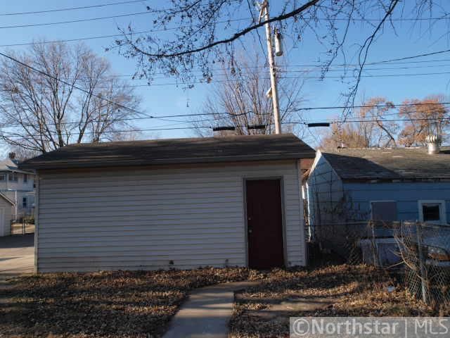 2639 Irving Ave N, Minneapolis, MN 55411