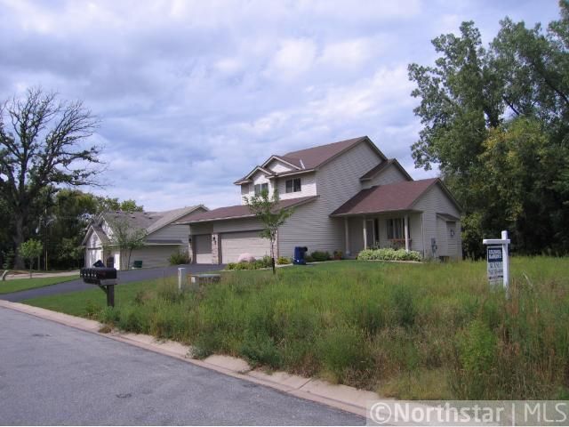 7328 Noble Ct, Brooklyn Park, MN 55443