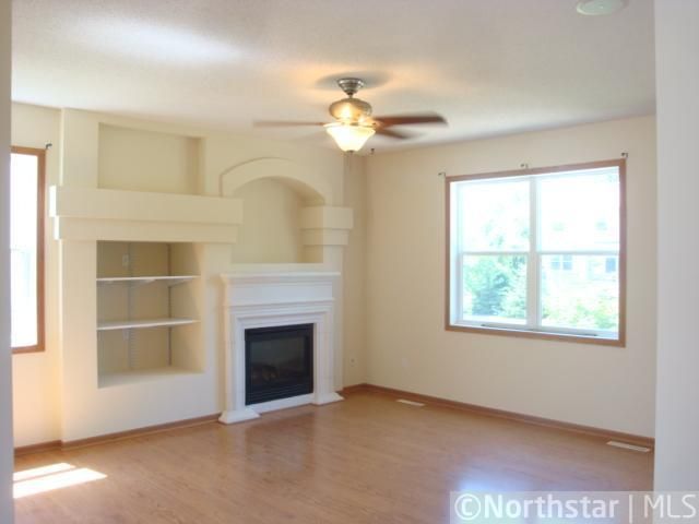 8300 Chestnut Ct, Victoria, MN 55386