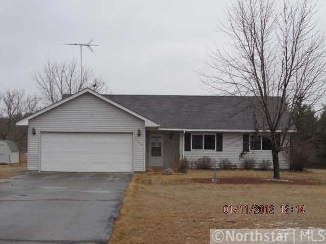3324 Sunset Dr, Princeton, MN 55371