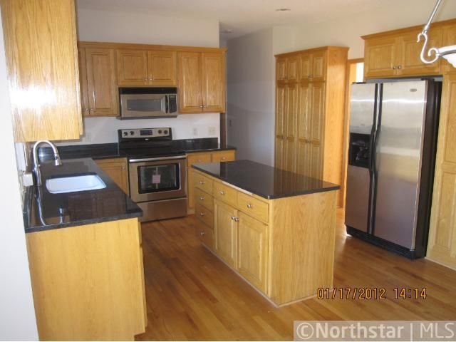 4802 107th Ave N, Brooklyn Park, MN 55443