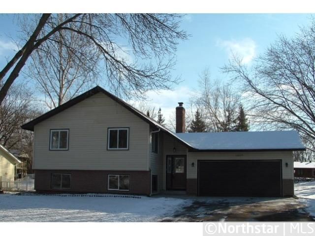 12225 70th Ave N, Maple Grove, MN 55369