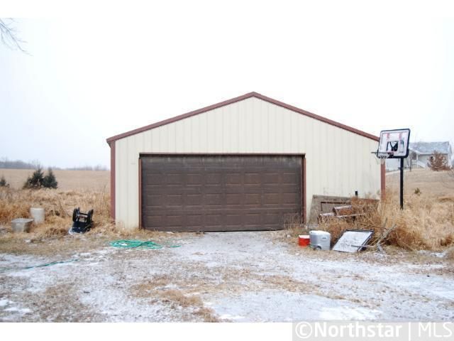21702 Xenon St NW, Nowthen, MN 55330
