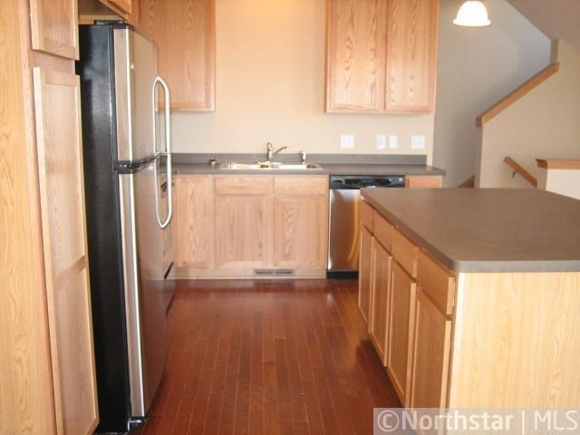 4665 Victor Pa #1, Hugo, MN 55038