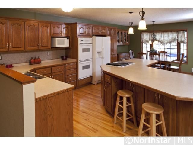 10798 E Zopfi Way E, Maple Grove, MN 55369