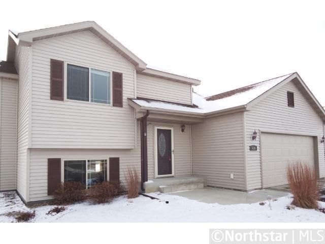 416 Victory Ave, Sartell, MN 56377