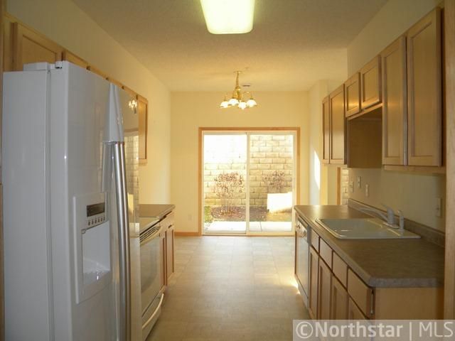582 Lomianki Ln, Columbia Heights, MN 55421