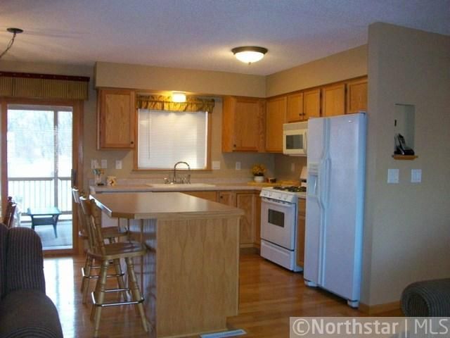 7248 Centerville Rd, Hugo, MN 55038