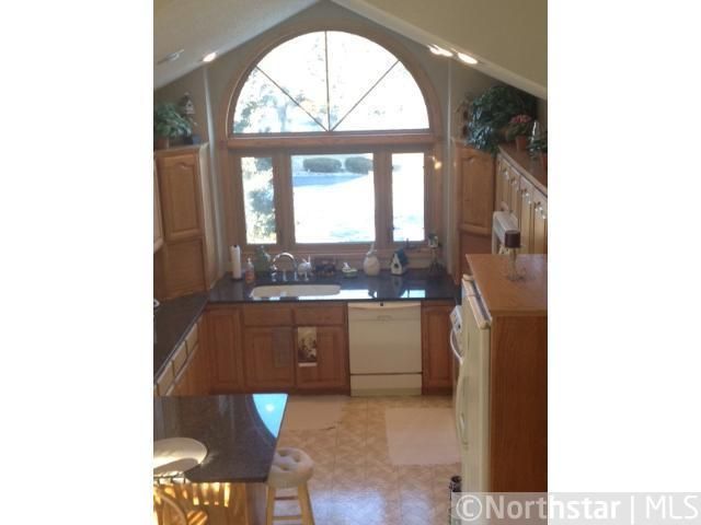 11318 Xavier Cir, Bloomington, MN 55437