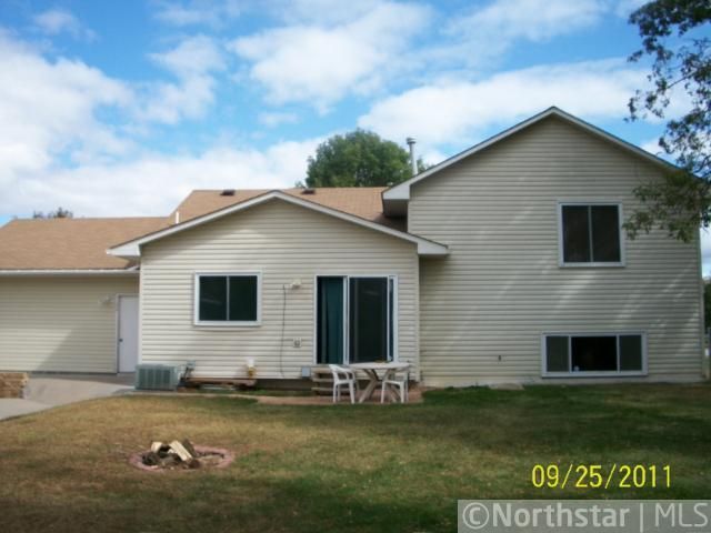 18150 Ironton St NW, Elk River, MN 55330