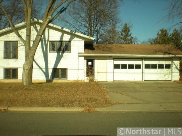 1004 31st Ave N, Saint Cloud, MN 56303