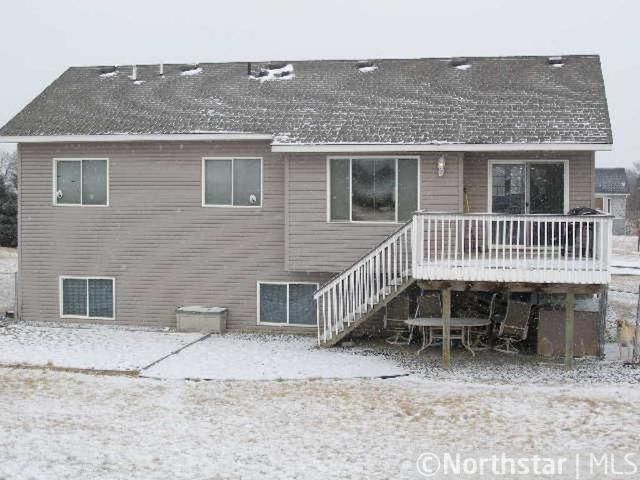 120 Summerfield Dr, Waverly, MN 55390