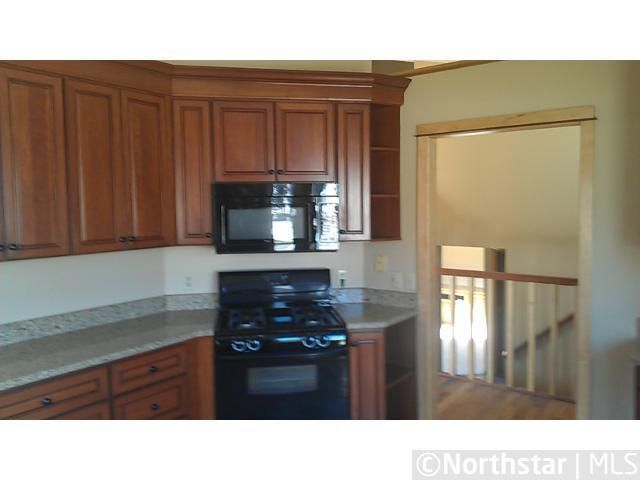 11931 Porter Cir, Champlin, MN 55316