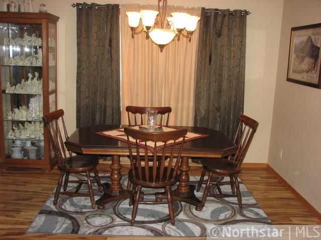 113 W Shamrock Dr, Arlington, MN 55307