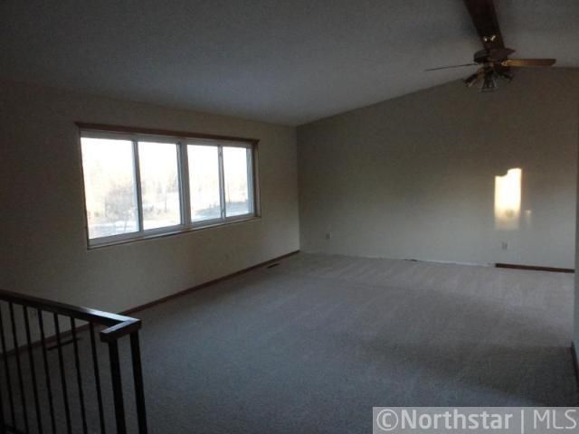 640 Barbara Ln, Lino Lakes, MN 55014
