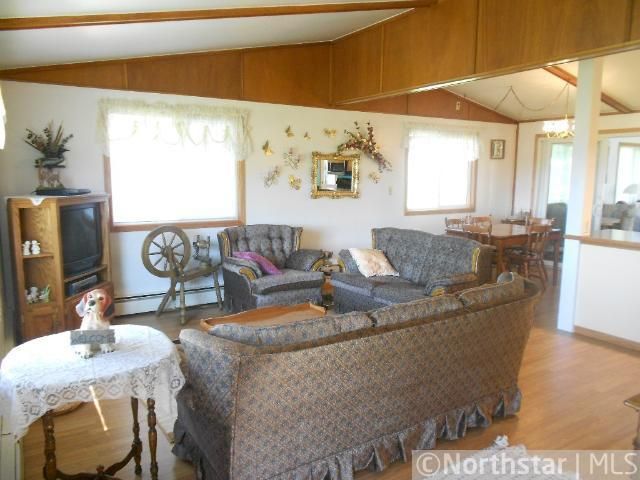 33800 615th Ave, Litchfield, MN 55355