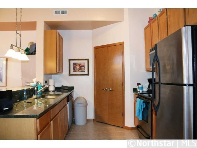 2540 38th Ave NE #406, Columbia Heights, MN 55421