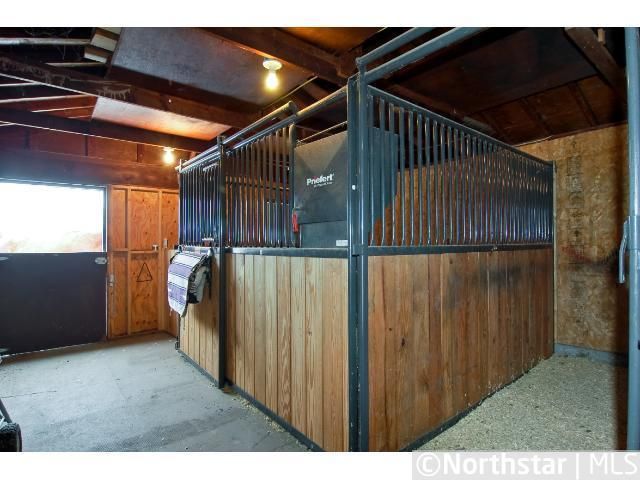 24965 Jeffery Ave, Chisago City, MN 55013