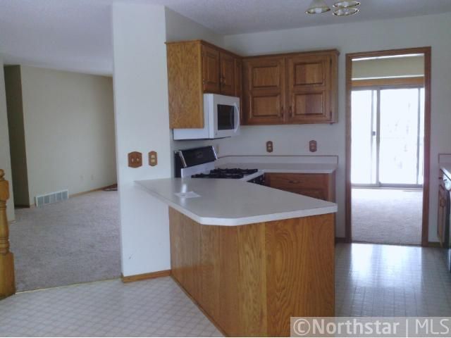 9021 Prestwick Pw N, Brooklyn Park, MN 55443